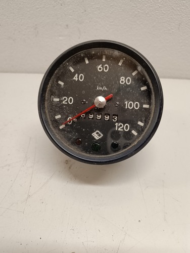 Trabant 601 tacho 120kmh - 601,