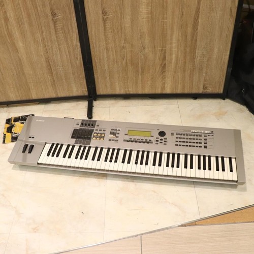 Yamaha motif key - 76,
