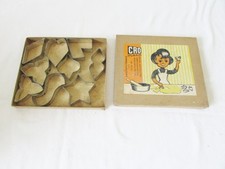 9 x alte Backformen Ausstechformen Weihnachten Metall Backform in OVP DDR (2)