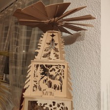 Weihnachtspyramide handgemacht