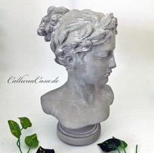 #11155 Deko Figur Frau Große