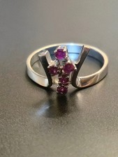 Ring aus 585er Weissgold mit 5 Rubinen oder Saphiren