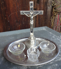 altes Standkreuz Kruzifix Kreuz Metall  + 3 Glas Schalen + Tablett