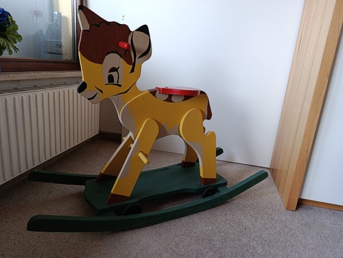 Schaukel bambi mit rädern - bambi,