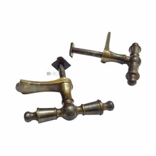 Fensterolive antik mit Einreiber Vorreiber Fenstergriff alt Messing