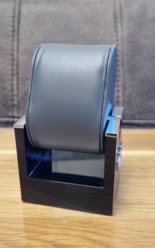 Armani uhrenständer - armani,