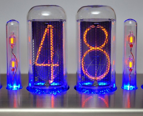 18 nixie doppelpunkt - 2,