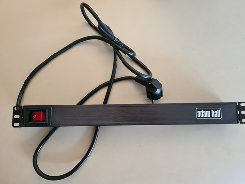 Adam hall zoll - adam, 19