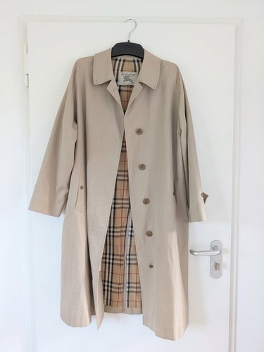 Burberrys vintage trenchcoat - vintage,