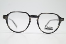 Brille Dream by JOHN LENNON
