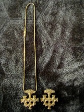 Anhänger  und Brosch-Thors