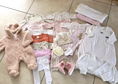Babykleidungs-Paket-Mädchen