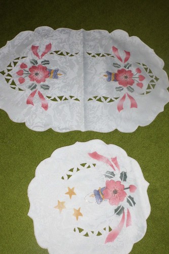 Zwei schmuckdeckchen oval - schmuckdeckchen,, und