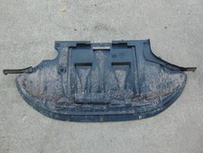 Audi A6 4B Unterbodenschutz Unterfahrschutz vorne Motor 4B0863823E