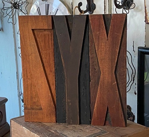 Xyz holzbuchstaben - xyz,