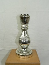 Kerzenständer in silber Optik