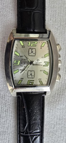 Classique quartz uhr - ⌚, –