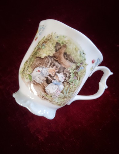 Brambly hedge royal doulton - hedge,