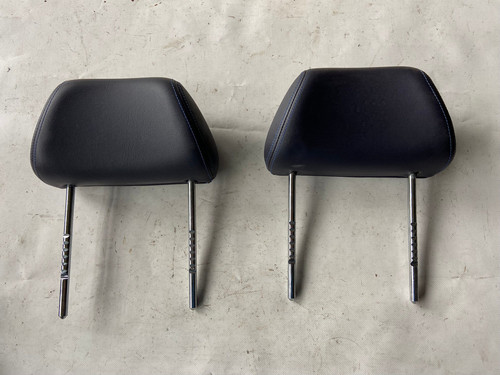 Zwei kopfstützen von - von, recaro