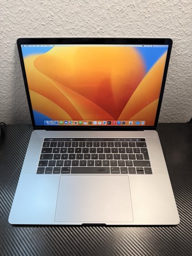 Apple macbook pro - 15”, 2017
