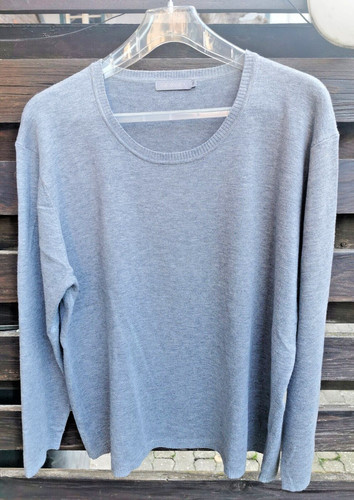 Pullover grau