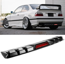 Schwarz glänzend Diffusor