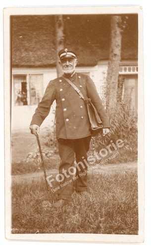 Foto postbote mit mütze - postbote,