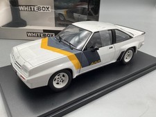 Modellautos 1:24 Whitebox Opel