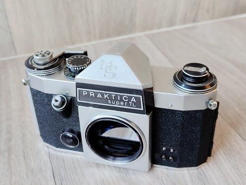Praktica super - super, )
