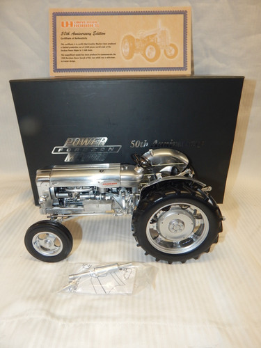 Universal hobbies fordson - universal,