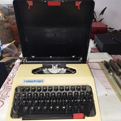 Schreibmaschine