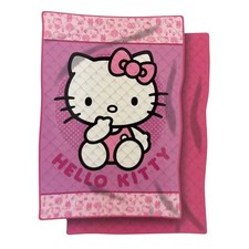 Hello Kitty Steppdecke 250x150 cm – vielseitige Bettdecke & Tagesdecke in einem