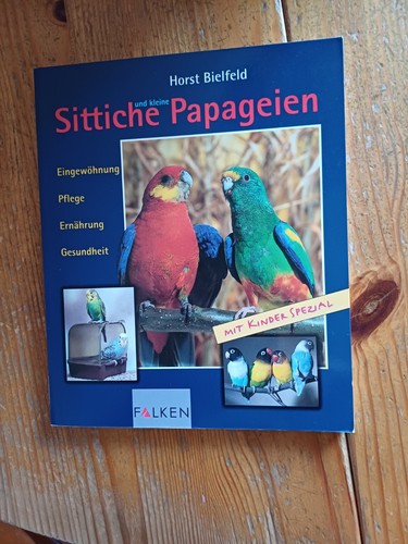 Sittiche und kleine papageien - kleine,