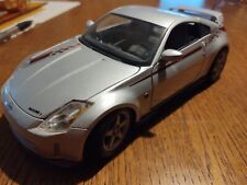 Automodell 1:18 NISSAN 350Z NISMO S-Tune 2007 silber - MAISTO Special Edition