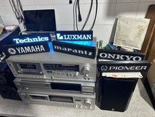 Beleuchtetes Logo für