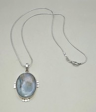 Antiker Labradorit Anhänger mit Kette – 925 Silber, 1940er/50er Jahre Länge 51cm