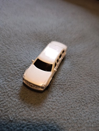 Matchbox auto cadillac - matchbox, one