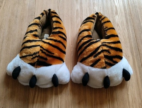Hausschuhe tiger tatze plüsch - tiger,