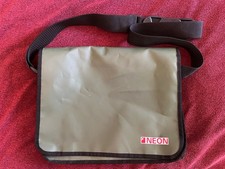 Original Umhängetasche Magazin/Zeitschrift NEON