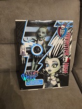 SELTEN Sammler Monster High Y0424 NEU OVP 2012 Frankie Stein Ghouls Alive