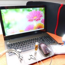 Medion E6412T 15 Zoll TOUCH Multimedia l Windows 11 512 SSD l 16GB RAM NEU HDMI