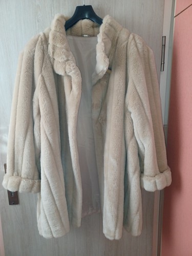 Webpelzmantel beige - webpelzmantel,