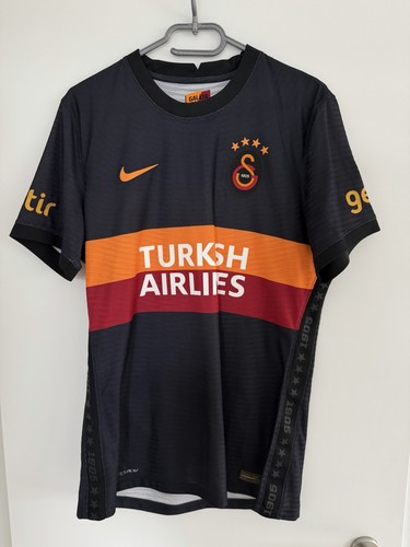 Galatasaray matchkit - galatasaray,