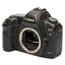 Canon EOS 5D Mark II  ca