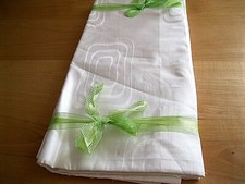 Alter weißer Damast-Stoff mit 60er Jahre Tapetenmuster Webmuster Space Age