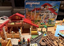 Playmobil moderner Reiterhof