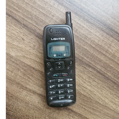Feuerzeug handy design - feuerzeug, im
