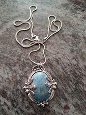 Sehr schöne neue Kette mit