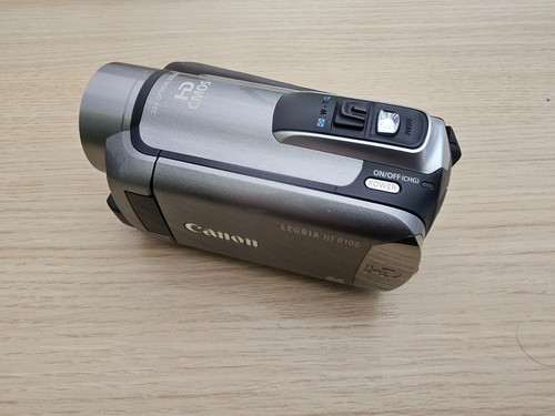 Canon legria r106 camcorder - hf,