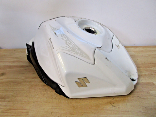 2008 2009 suzuki gsxr - 08,